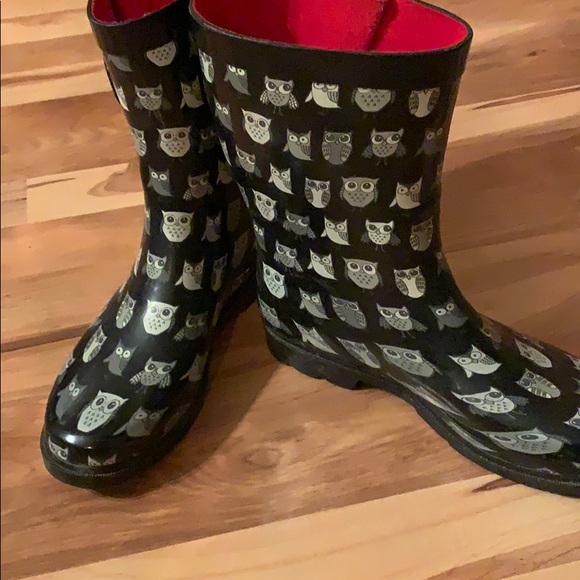 Capelli of New York Shoes - Woman’s Size 10 Owl Rain Boots Capelli NY Blk